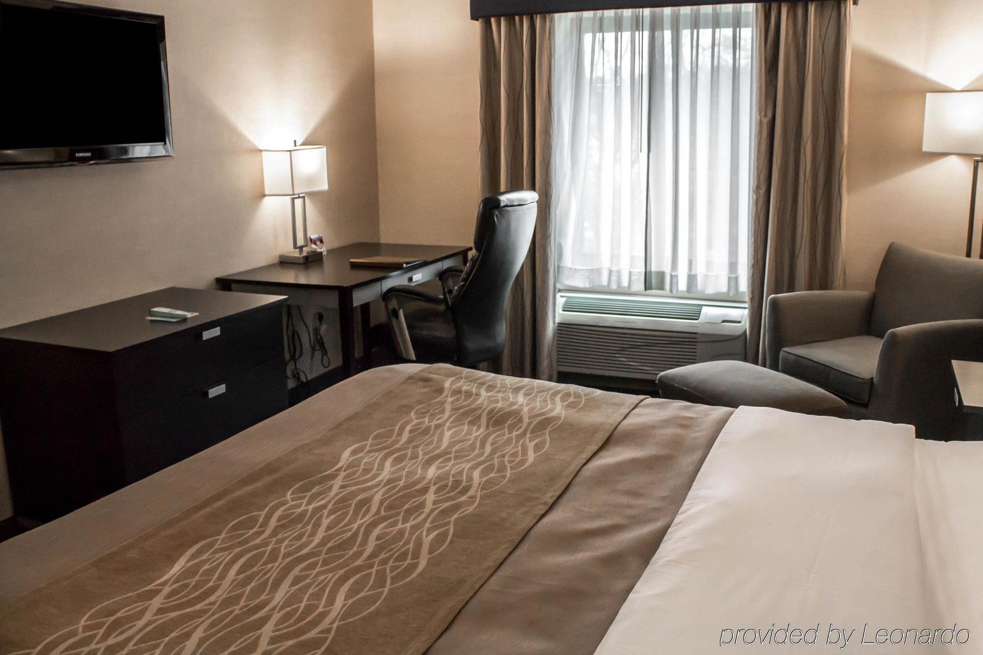 Holiday Inn Express & Suites - Albany Airport - Wolf Road By Ihg Ngoại thất bức ảnh