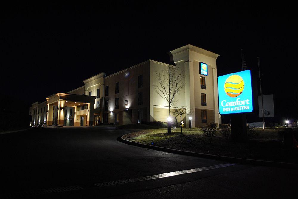 Holiday Inn Express & Suites - Albany Airport - Wolf Road By Ihg Ngoại thất bức ảnh